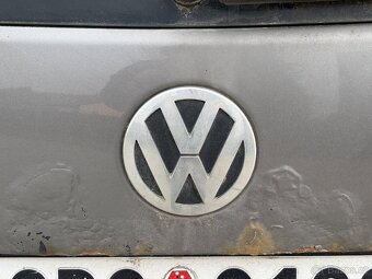 VW Touran 1.9 TDI - 8