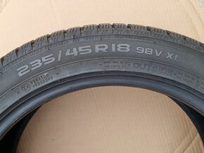 4ks zimních pneu NOKIAN 235/45 R18 - 8