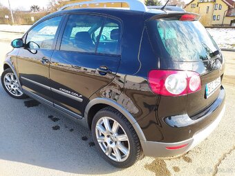 Volkswagen Golf Plus CROSS 2.0TDi - 8