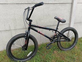 Mongoose Legion 40 BLK BMX kolo - 8