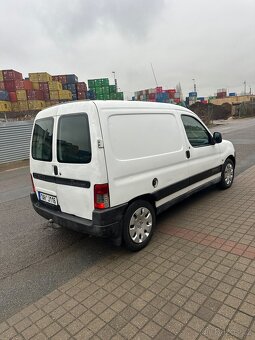 Citroen Berlingo 1.6hdi - 8