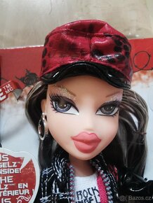 20 Yearz Special Edition Fashion Doll Cloe. - 8