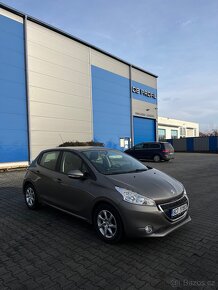 Peugeot 208 1.2 2014 NEBOURANÉ SERVIS POUZE PEUGEOT - 8