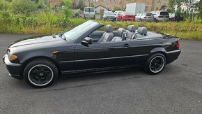 BMW E46 2.5i cabrio - 8