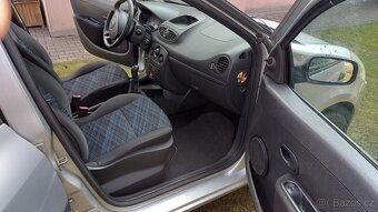 Renault clio 3 - 8