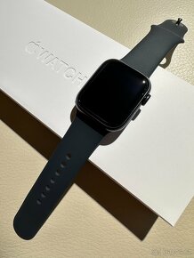 Apple Watch Series 9 GPS 41mm (černé s černým řemínkem) - 8