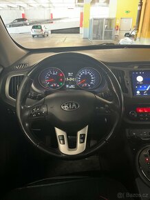 Kia Sportage - 8