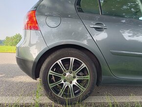 Volkswagen Golf V - DSG- TDI - NAJETO 101TIS/KM - 8