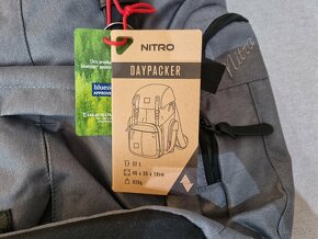 Nový batoh Nitro DAYPACKER šedý 32 l - 8