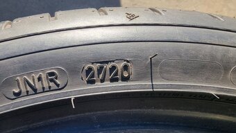 Letní pneu 255/35/18 Dunlop - 8