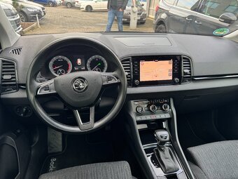 Škoda Karoq Style 1.5TSI 110kW DSG Panorama DCC Kamera Navi - 8