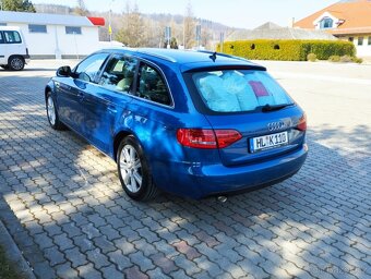 Audi A4 2009 Avant 2.0 TDI - 8