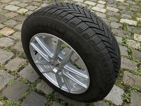 Alu kola AUDI A4 16" 5x112 zimní MICHELIN 205/60R16 7mm - 8