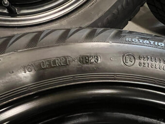 205/60R16 zimní pneu 6,5x16 5x112 ET46 octavia 4 IV - 8