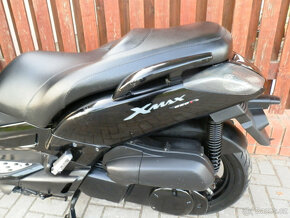 Yamaha X-Max 250 - 8