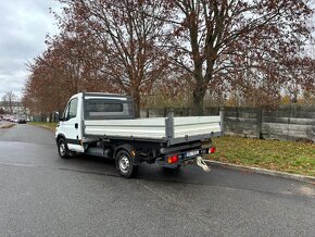 Třístranný sklápěč, valník, značky Iveco Daily, skladem - 8