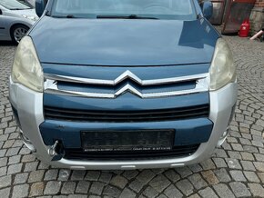 Dily z vozu Citroen Berlingo - 8