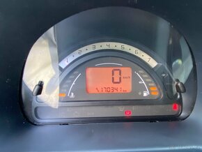 Citroen C3 1.1 44kW 2x el.okna palubní počítač 170tkm 2003 - 8