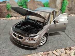 prodám model 1:18 BMW 530i - 8