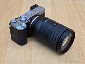 Sony A7C + příslušenství - 8