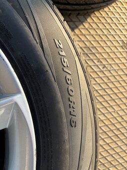 Prodam Org. Alu Škoda 5x112 R16 Yeti 215/60R16 - 8