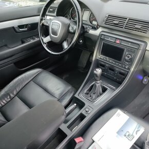 Audi A4, 19TDI85KW,KŮŽE,KRÁSNÁ,SERVISKA - 8