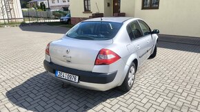 Renault Megane 1.6 16V - 8