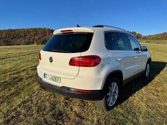 Prodám VW Tiguan 2.0 TDI Carat Highline 4x4 DSG bez investic - 8