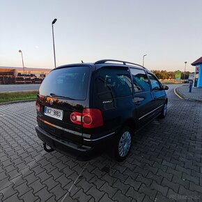 Volkswagen Sharan 1.9 tdi 96kw - 8