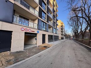 Pronájem komerční nemovitosti 45 m2 , Radimova, Praha - Břev - 8