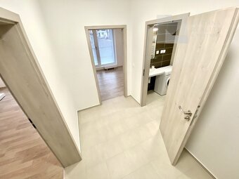 Prodej bytu 2+kk, 44 m2, Parovací stání - Rosice - 8