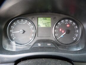 Skoda fabia 1.6 tdi - 8