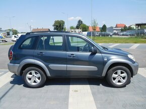 Toyota RAV4 2.0 D-4D 4WD, 85 kW, Aut. Klima, 4X4 - 8