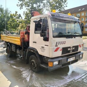 MAN L2000 sklápěč s hydraulickou rukou - 8