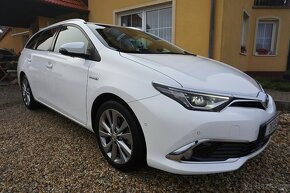 TOYOTA  AURIS 1,8 HSD KOMBI 2015 EXECUTIVE - 8