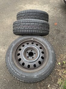 Zimní pneu s disky 205/60 R16 - 8