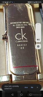 Calvin Klein manžetové hodinky 
Černá kůže - 8