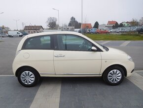 Lancia YPSILON 1.4i, 57 kW, Aut.Klima, TOP Výbava - 8