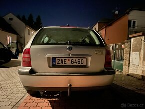 Škoda Octavia 2.0i benzin. Rok 12/2001 . Klima… - 8