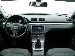 Volkswagen Passat 2,0 TDI Comfortline Aut.klima (2012) - 8