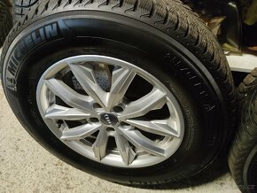 Alu kola Audi Q5 5x112 r17 Originál, ZIMNÍ pneu7mm 235/65 - 8