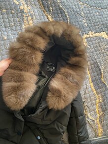 Prodám nový zimní kabát s pravým kožíškem - 8