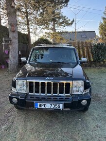 Jeep Commander - 8