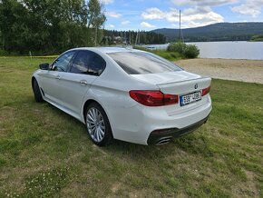 BMW 540i xDrive originální Mpaket G30 2/2018 alpine weiss - 8