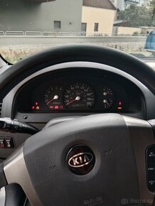 Kia sorento 2,5 l 103 kW 2003 - 8