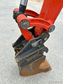 Kubota kx019 - 8