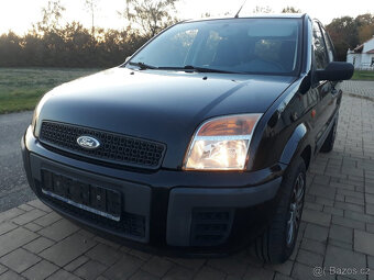 benzínový Ford Fusion  1.2-55kW facelift  (vyšší Fiesta) - 8