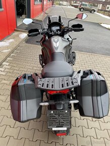 Kawasaki Versys 1000 - 8