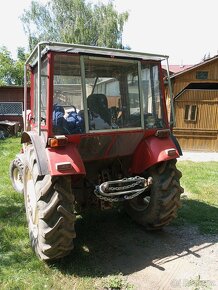 traktor  s čelním nakladačem - 8