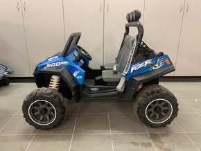 Dětské autíčko Peg Pérego Polaris RZR 900 - 8